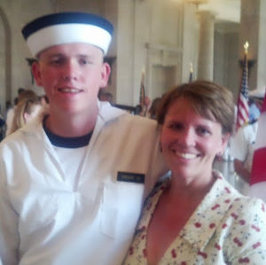 Meet your Posher, Leslie